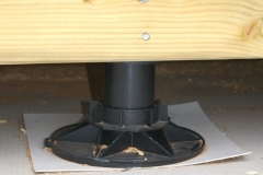 Universal adjustable decking support pedestal