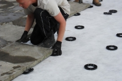 How to lay slabs onto 17mm paving spacers