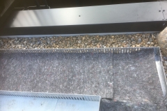 M-Tray-sedum-green-roof-install-Starbucks-edging-detail