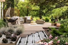Mega-Balance-Self-Levelling-in-a-Garden-with-Decking