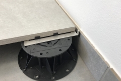 Metal-edging-plate-with-Megapad-adjustabe-pedestal