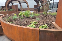 33-wallbarn-class-a-decking-system-kings-college-nov-2025-013_16x9_web1920x1080