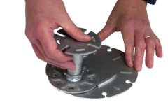 connecting-metal-pedestal-to-spreader-plate-2