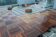 Prestamex-decking-on-ballasted-inverted-waterproofing