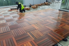 decking-tiles-on-ballasted-inverted-waterproofing