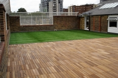 ipe-timber-and-artifical-grass