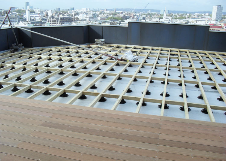 Aldersgate decking installation