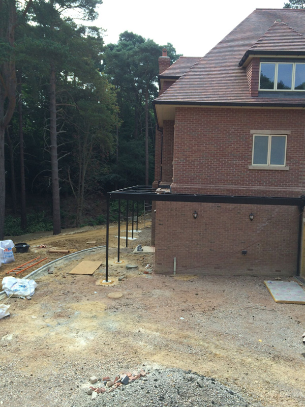 An image of a completed decking installation at Finchampstead, Berkshire (New)