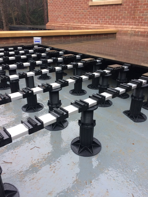 An image of a completed decking installation at Finchampstead, Berkshire (New)