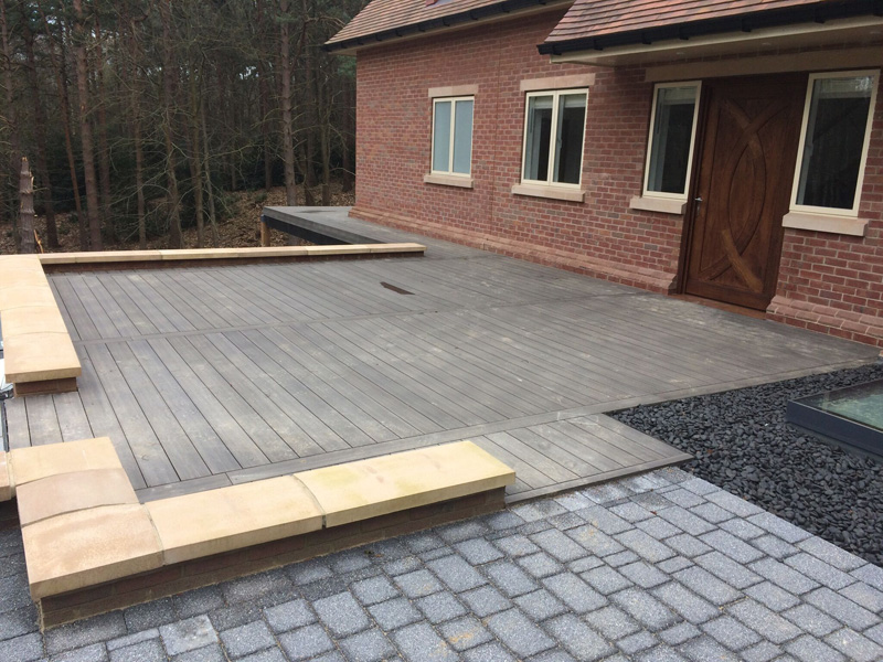 An image of a completed decking installation at Finchampstead, Berkshire (New)