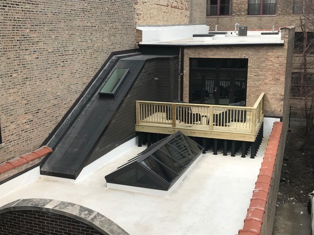 An image of a decking installation using Wallbarn's MegaPad pedestals in Chicago