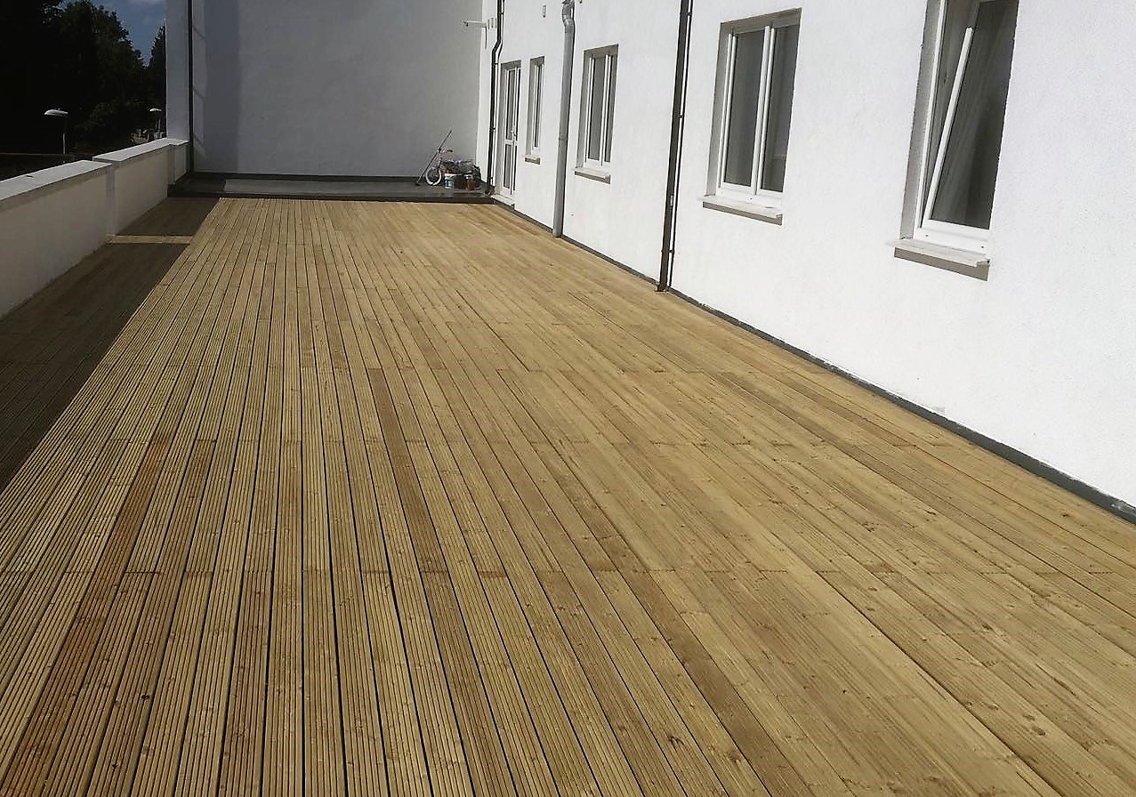 An image of a completed decking installation