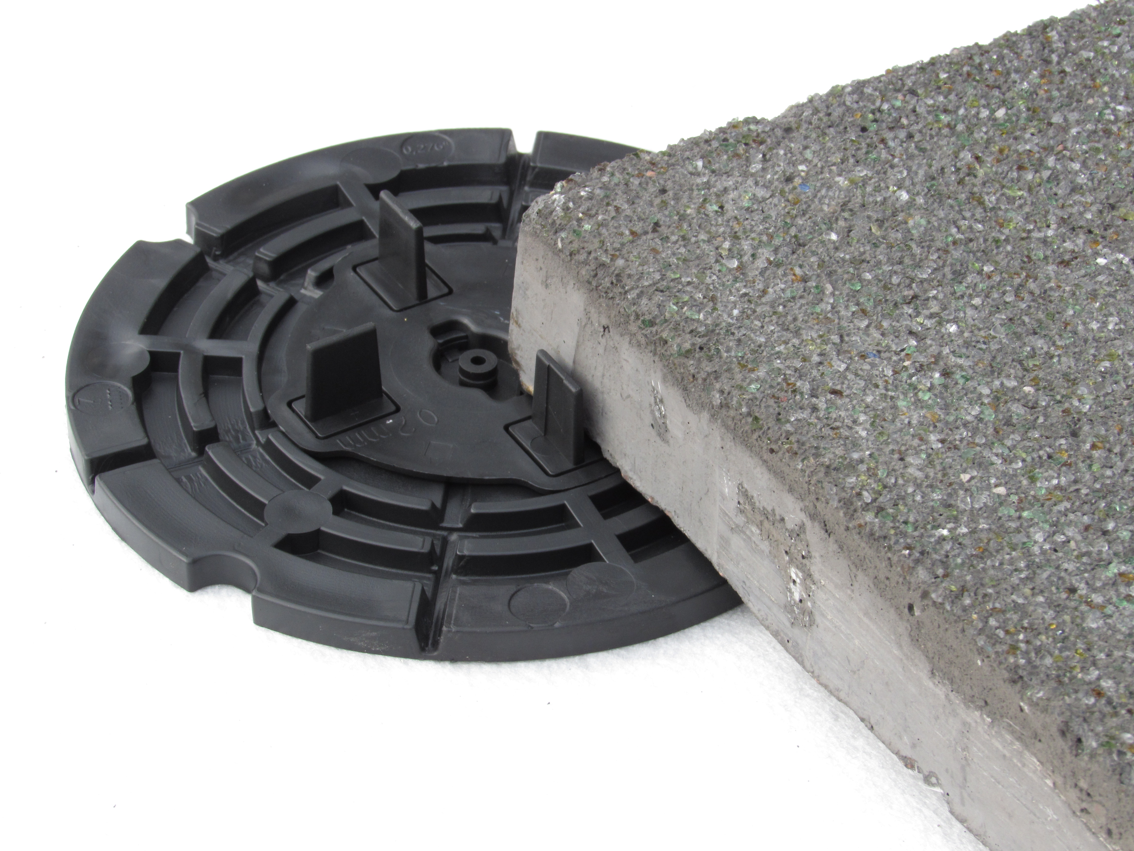 7mm paving pad close up of slab