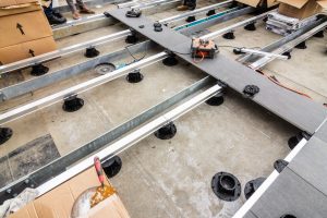 Mega Balance adjustable pedestal and rail system