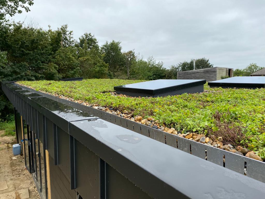 aluminium edging bar green roof