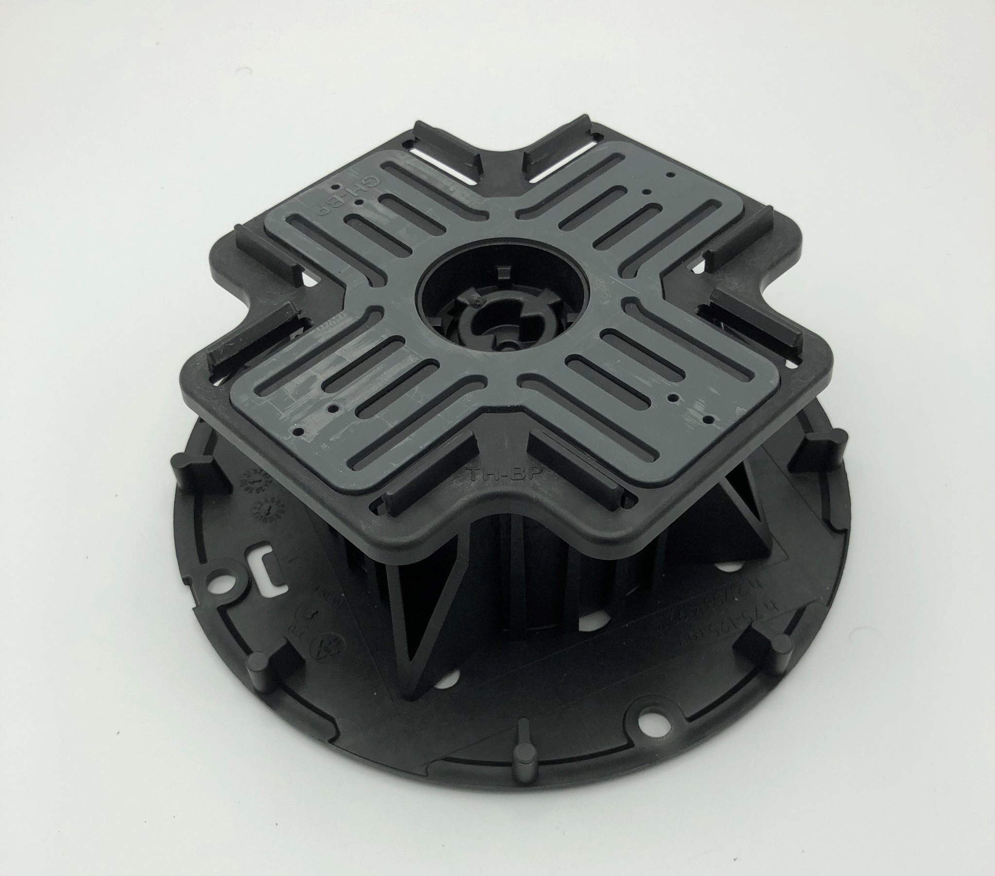 Mega Balance Pedestal Crossrail Side view 2 Wallbarn