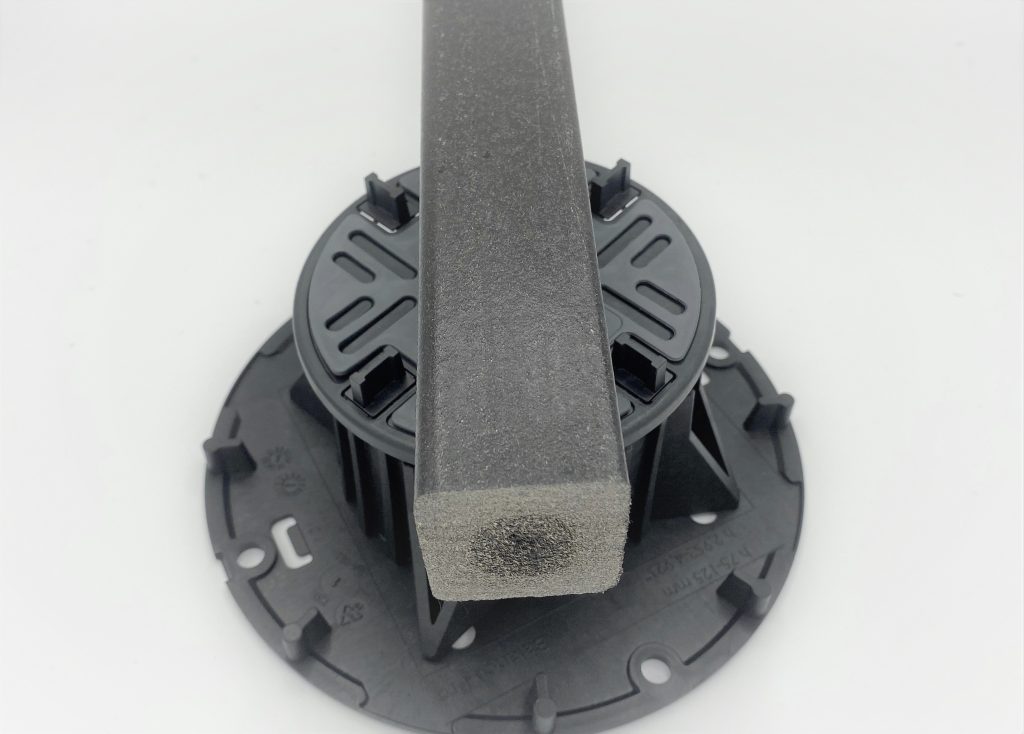 Mega balance adjustable pedestals for composite joist Wallbarn