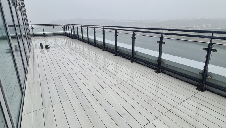 08-porcelain-decking-fire-rated-rails-scaled