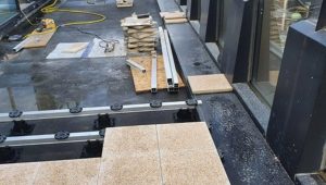 Mega Balance pedestal and rail London