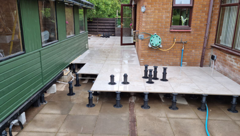 Wallbarn-Balance-pedestals-for-paving---Scotland-02