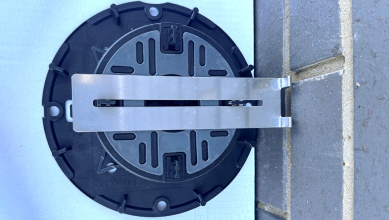 Wallbarn-Metal-Edge-Plate-for-Paving-6