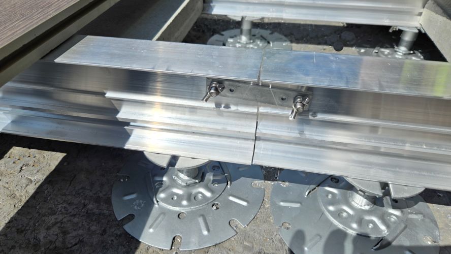 03 Wallbarn MetalPad EX I-Plus rails connected