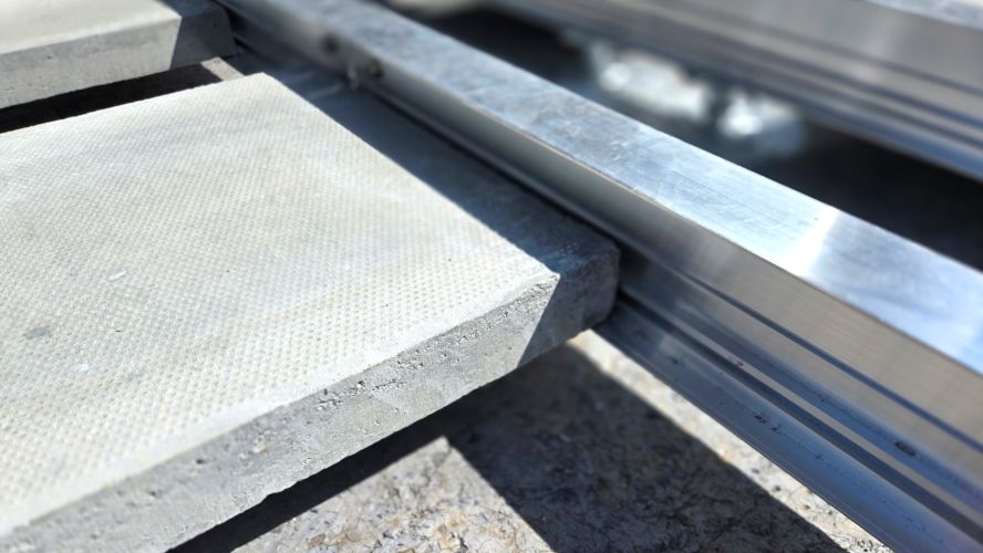 12 Wallbarn non combustible decking ballasted