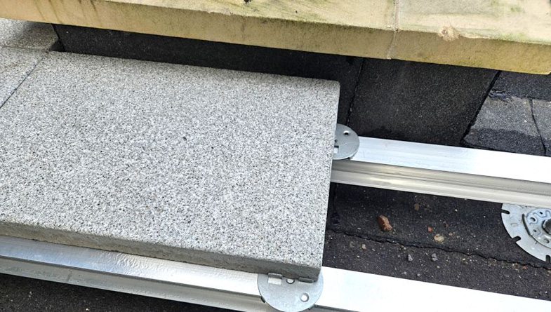 headpiece-for-fire-rated-paving-rail-system
