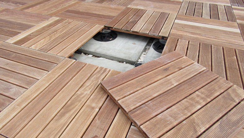 cumaru-timber-tiles-mounted-onto-adjustable-support-pads