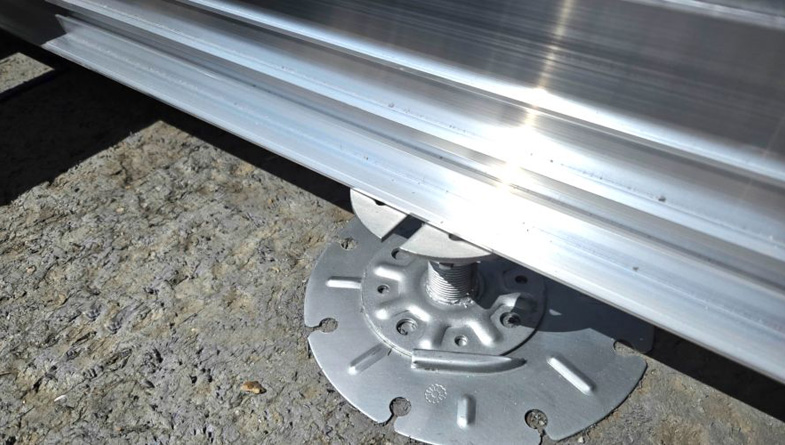 I-plus-on-MetalPad-EX-fire-rated-system