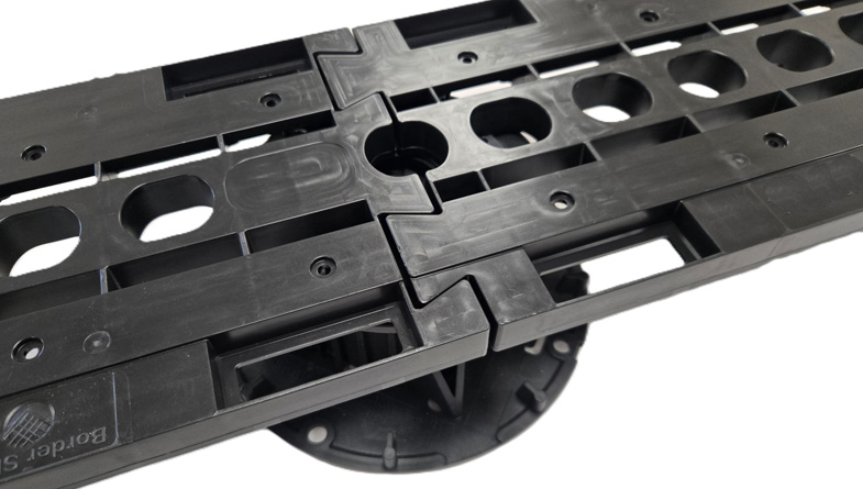 wallbarn-border-shield-paving-accessory-16x9_web1920x1080-01