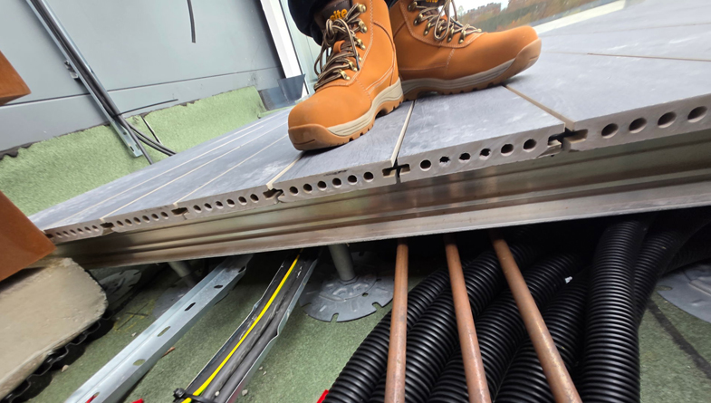 22-wallbarn-class-a-decking-kings-college-hospital-047_16x9_web1920x1080