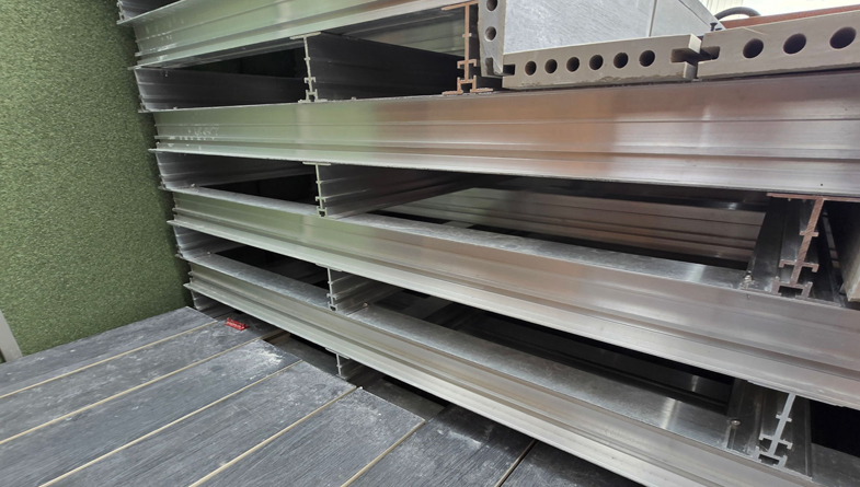 30-wallbarn-class-a-decking-kings-college-hospital-027_16x9_web1920x1080