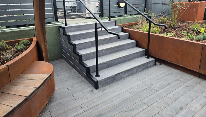 32-wallbarn-class-a-decking-system-kings-college-nov-2025-001_16x9_web1920x1080