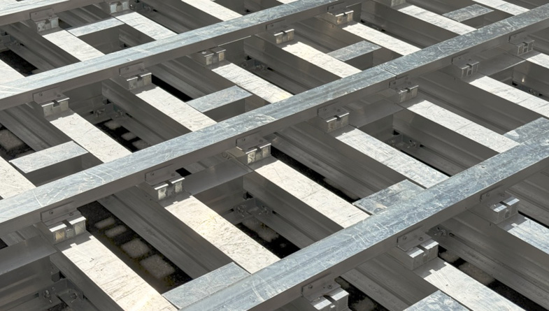 wallbarn-class-a-decking-project-ashford-005