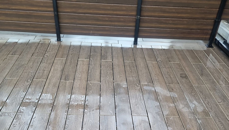 wallbarn-class-a-decking-project-ashford-011